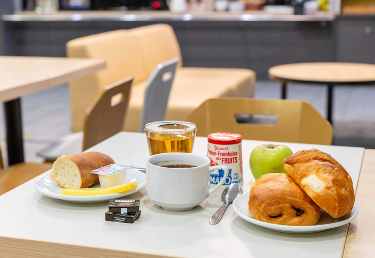 Food & Drinks 5, B&B HOTEL Lyon Ouest Tassin, Rhône