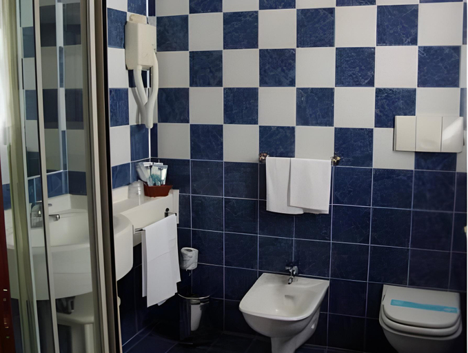 Bathroom 6