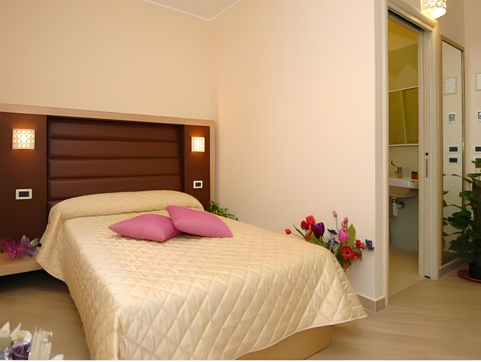 Bedroom 17
