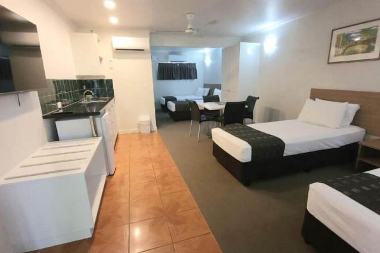 Bedroom 28