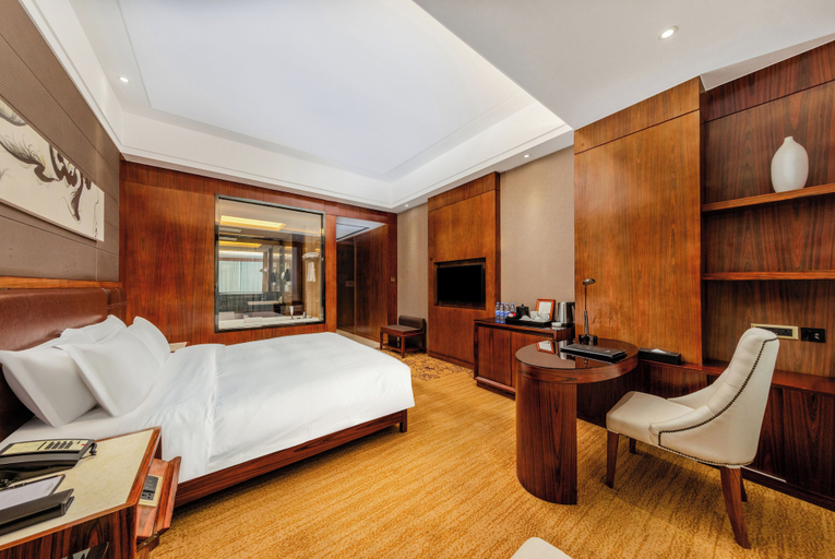 Bedroom 14