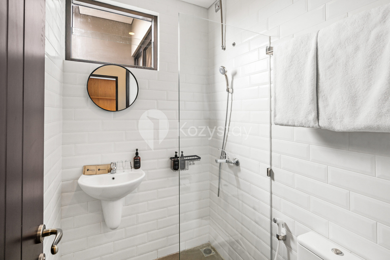 Bathroom 5, Rein Villa by Kozystay - Jimbaran, Badung