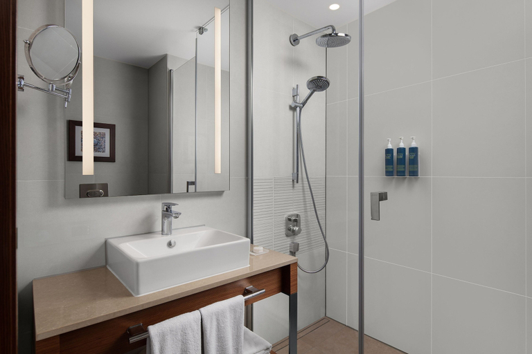 Bathroom 4, Four Points by Sheraton Izmir, Karşıyaka