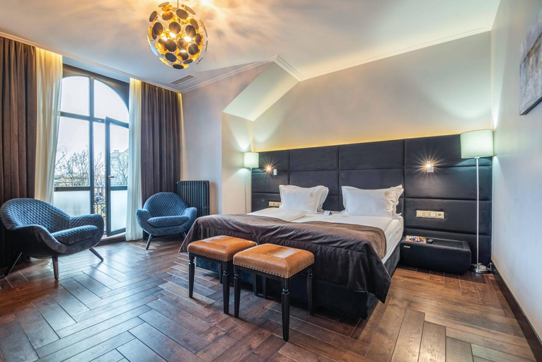Others 5, Grand Hotel Roxolana, Ivano-Frankivs'ka