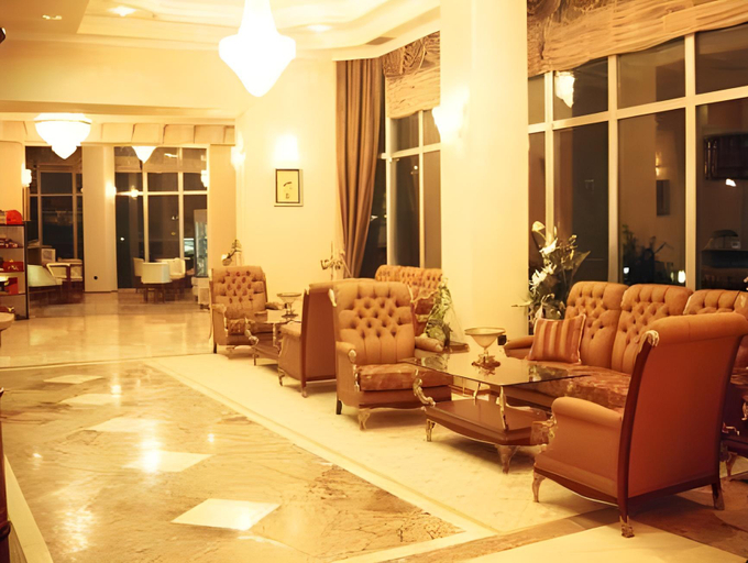Public Area 3, Stone Bridge Hotel