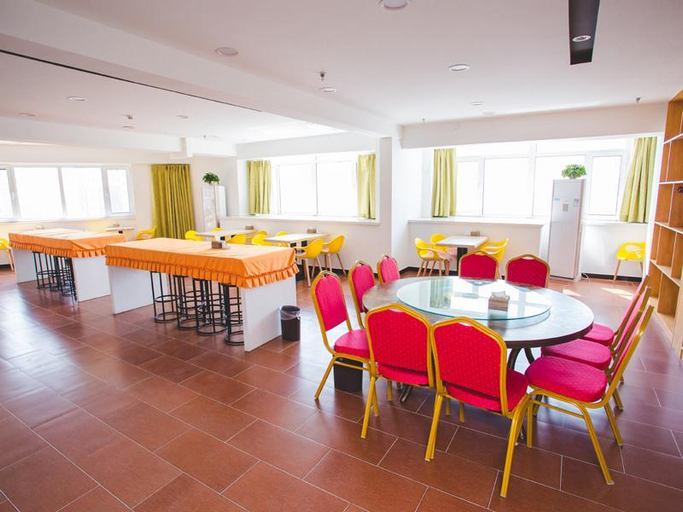 Food & Drinks 5, IU Hotel Baoding Yuhua East Road Passenger Center, Baoding