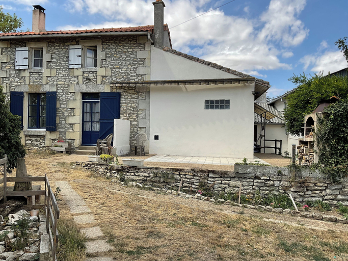 Exterior & Views, Chambres et Gîtes Les Mésanges, Vienne