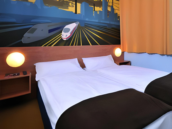 Bedroom 9