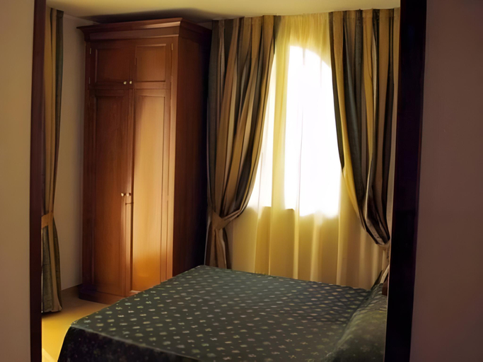 Bedroom 9