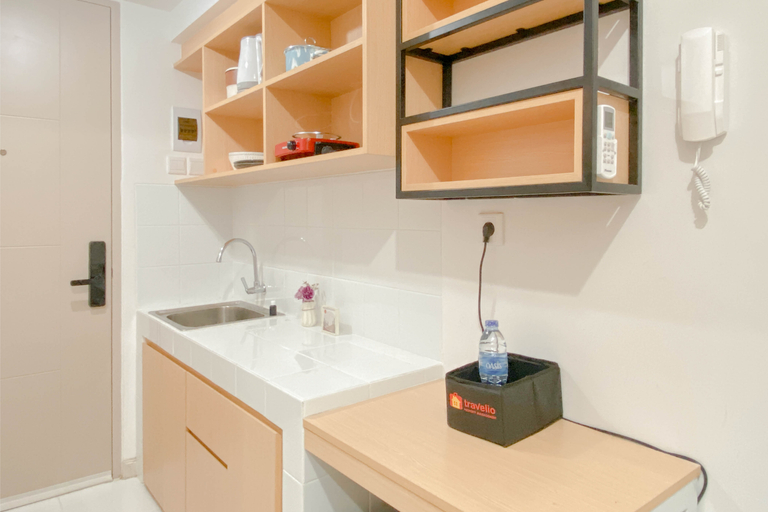 Others 4, Comfortable and Compact Studio Apartment Tokyo Riverside PIK 2 By Travelio, Tangerang