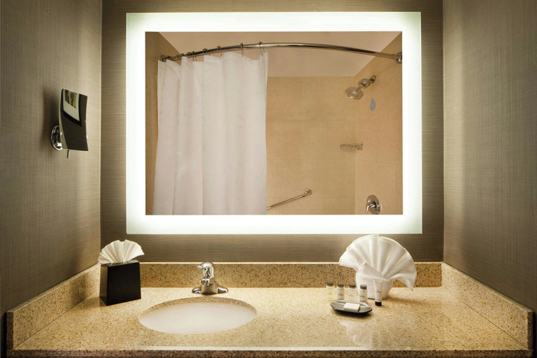 Bathroom 5, Sheraton Bucks County Langhorne, Bucks