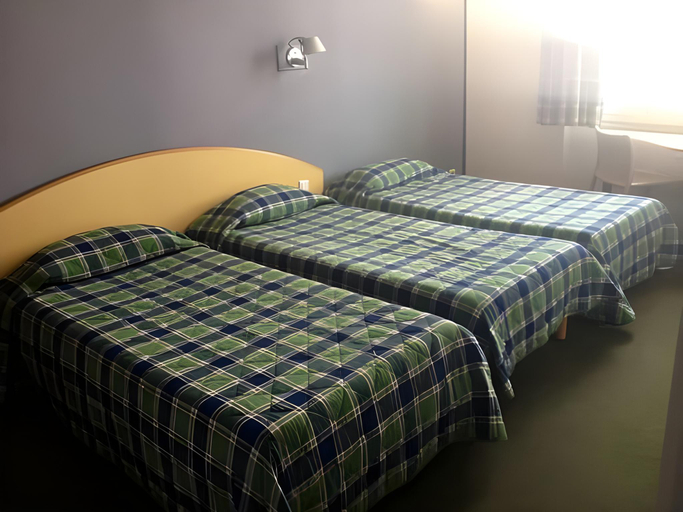 Bedroom 9