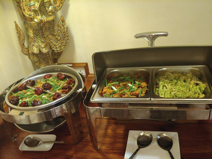 Food & Drinks 5, Union Square Hotel, Yangon