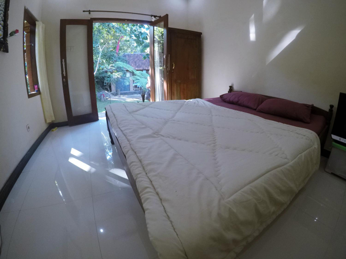 Bedroom 4, Arnata Guest House & Pasraman Yoga Lokanata, Bangli