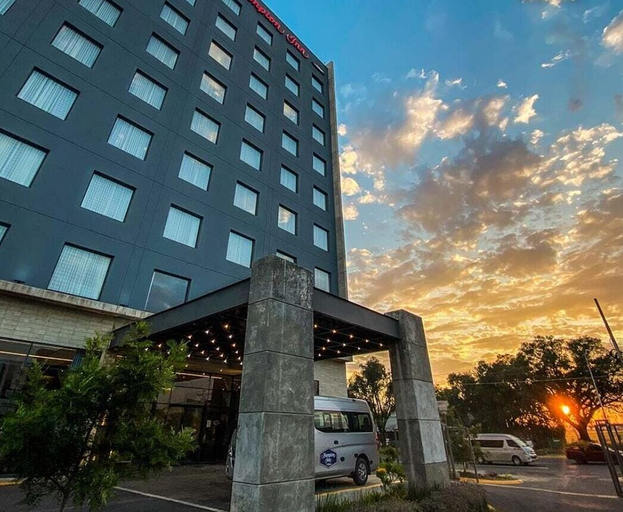 Exterior & Views 2, Hampton Inn Celaya Mexico, Apaseo el Grande