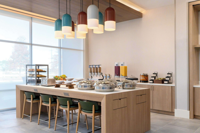 Food & Drinks 5, Homewood Suites By Hilton Goldsboro Nc, Wayne