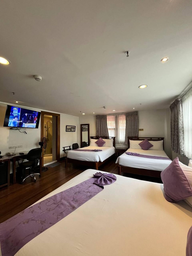 Bedroom 6