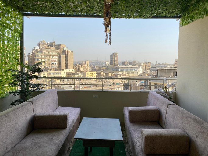 Food & Drinks 4, Holy Sheet Plus, Qasr an-Nil