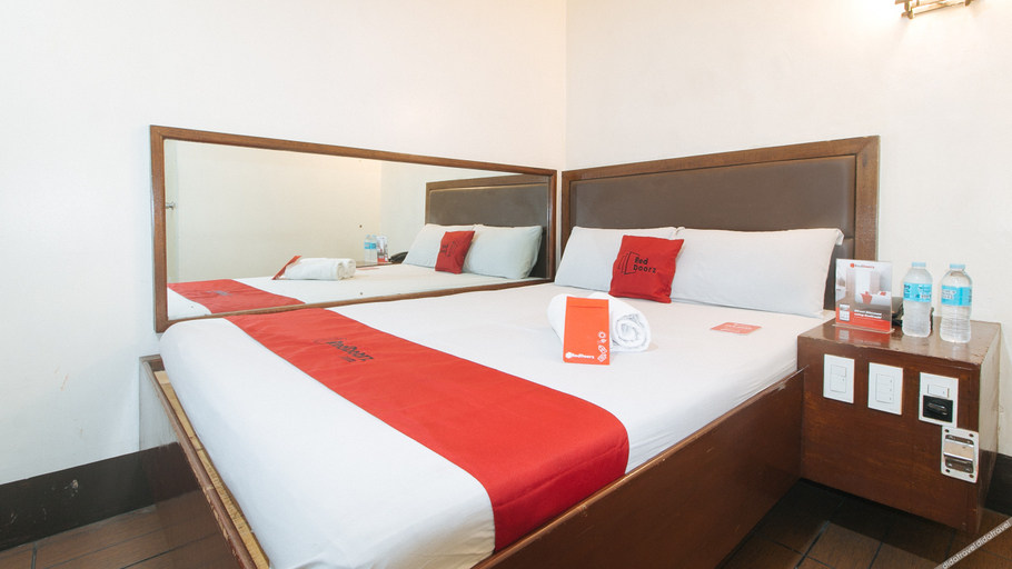 Bedroom 3, Reddoorz @ Riches Holiday Hotel Avenida, Manila City