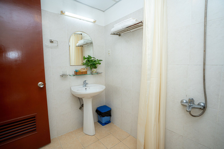 Bathroom 3