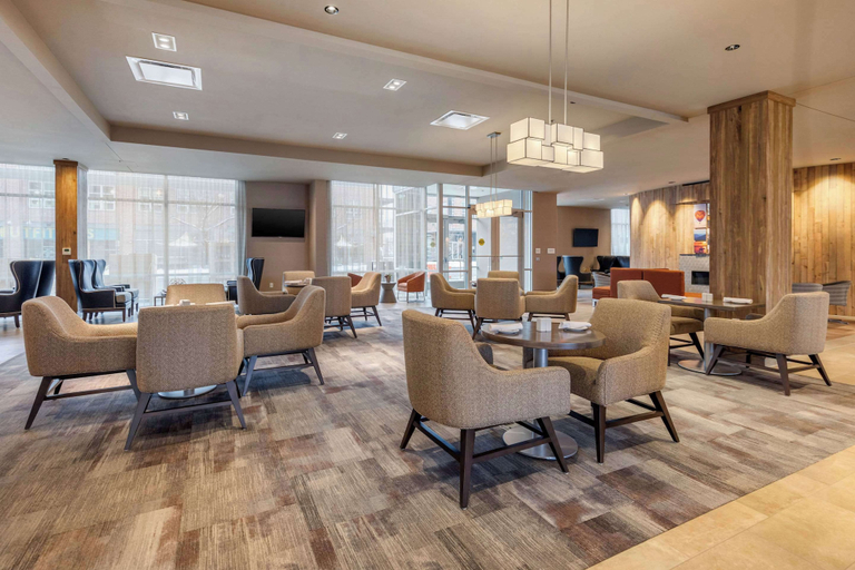 Food & Drinks 5, Cambria Hotel Omaha Downtown, Douglas