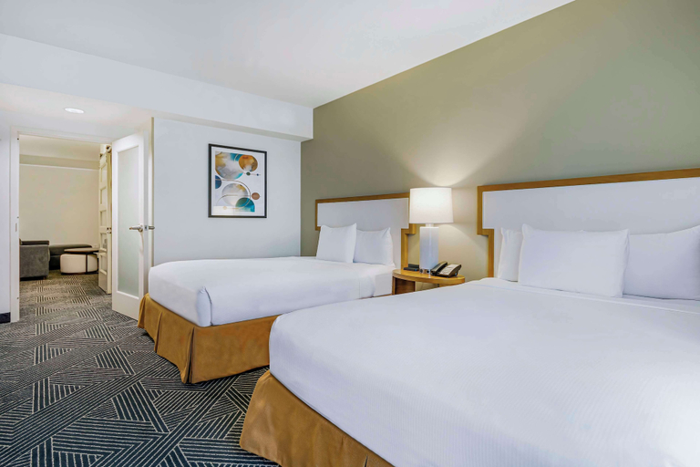 Bedroom 3, Embassy Suites by Hilton Houston Downtown Convention Center, Houston