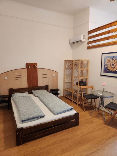 Others 2, apartman Deisi, Budapesti