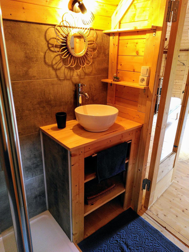 Bathroom 3, Brin d Ardeche, Ardèche