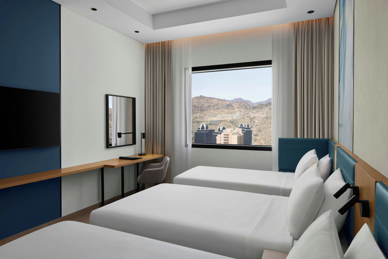 Bedroom 5, Courtyard By Marriott Makkah, Makkah
