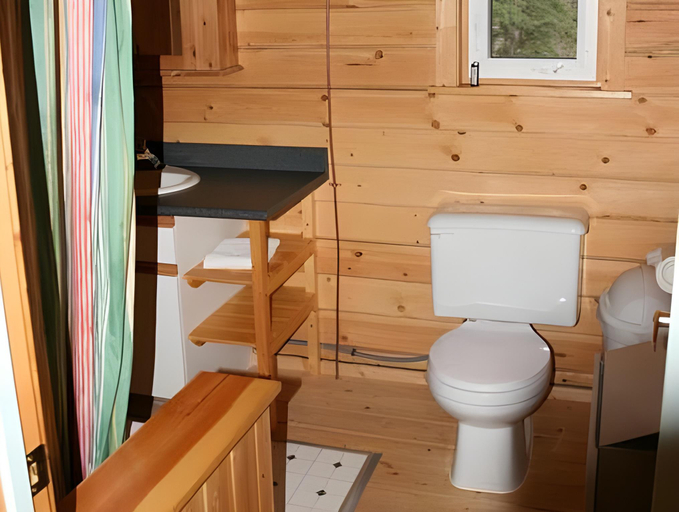 Bathroom 2, Little Atlin Lodge, Yukon