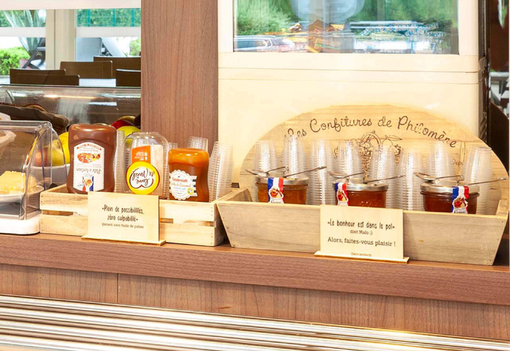 Food & Drinks 5, B&B HOTEL Saint-Jean de Luz, Pyrénées-Atlantiques