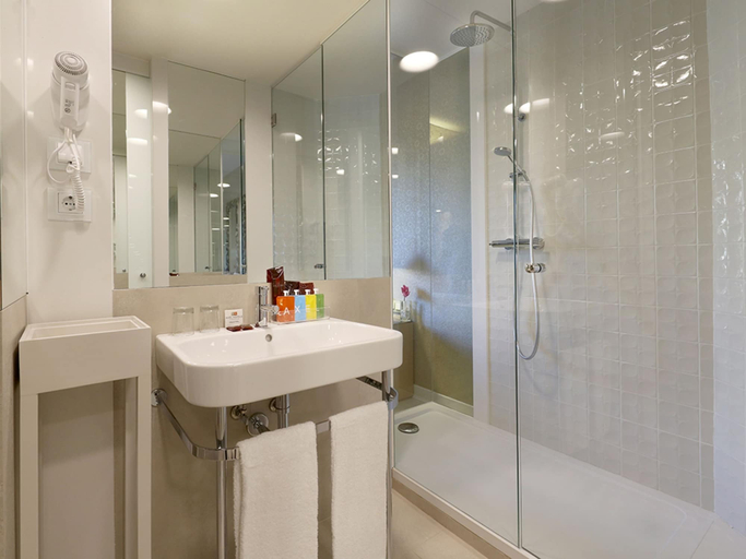 Bathroom 5, Axel Hotel Barcelona - Adults Only, Barcelona