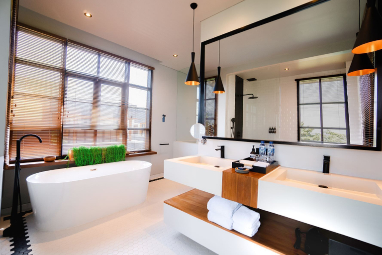 Bathroom 5