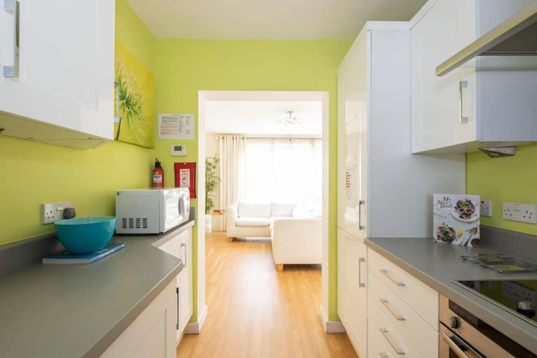 Others 5, Sunny Modern Nr Beach Village w Parking, West Sussex