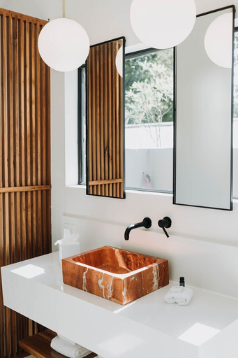 Bathroom, Hotel Beatnik, Jackson