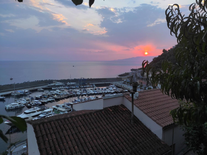 Others 2, Casa Vacanze Nonna Sissi, Potenza