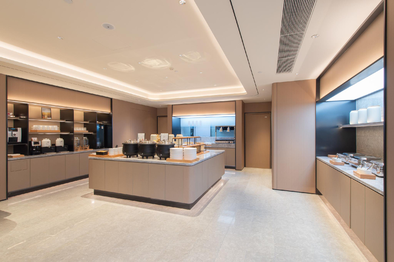 Food & Drinks 4, Ji Hotel Zhoukou Luyi Ziqi Avenue, Zhoukou