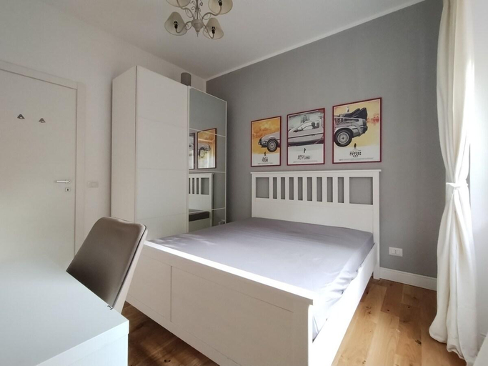 5, [Pigneto]- Spacious Apartment 3bdr and 3 bathroom, Roma