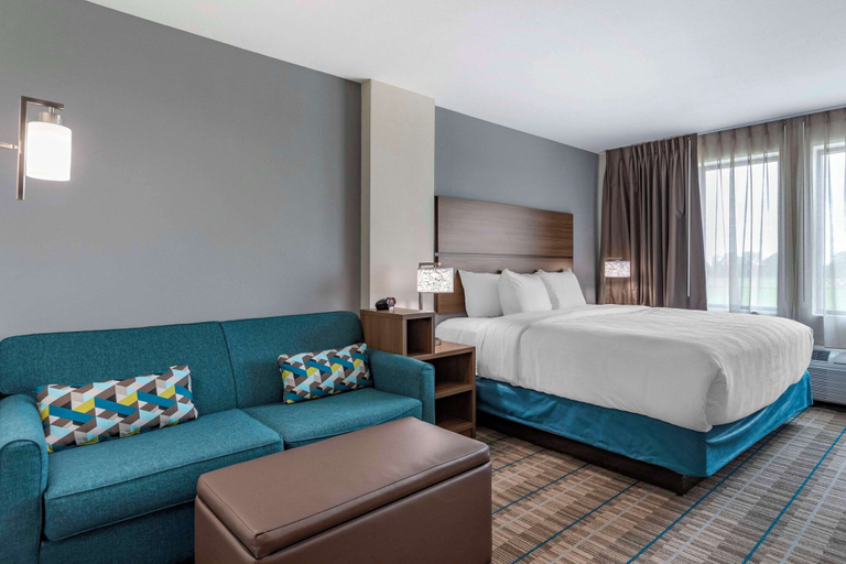 Bedroom 4, MainStay Suites Milwaukee/Franklin, Milwaukee