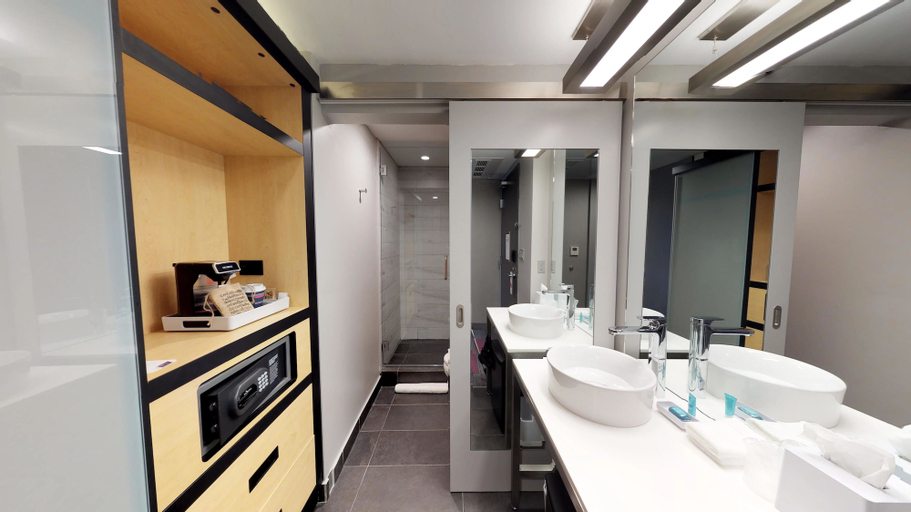 Bathroom 4, Aloft by Marriott Coral Gables, Miami-Dade