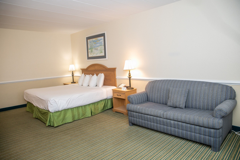 Bedroom 3, Sea Ranch Resort, Dare