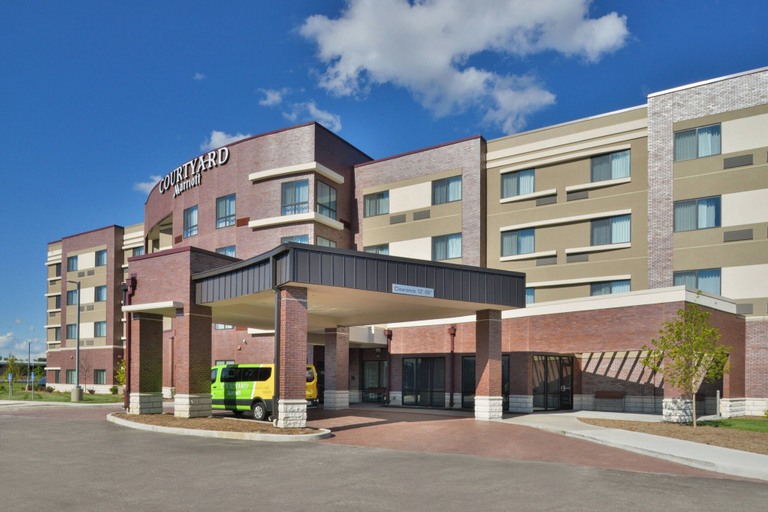 Exterior & Views 2, Courtyard by Marriott St. Louis Chesterfield, Saint Louis