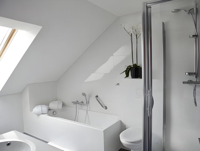 Bathroom 15