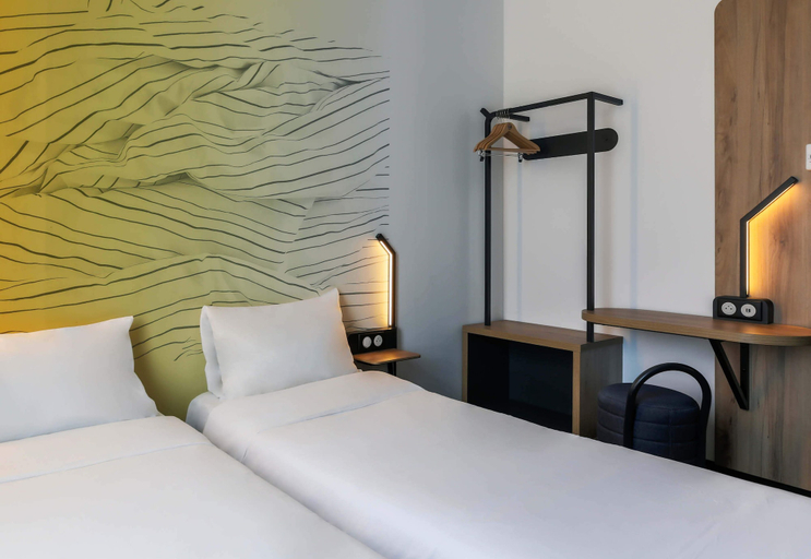 Bedroom 22