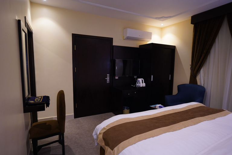 Bedroom 3, Ertiaad Hotel & Residences, Tabuk