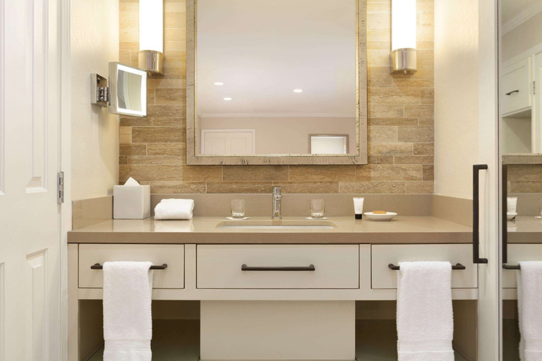Bathroom 5, Silverado Resort, Napa