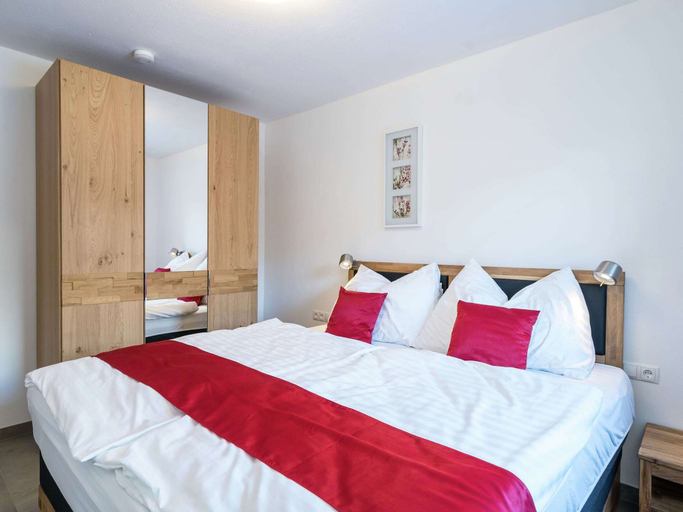 Bedroom 2, Apartment in ski Area in Leogang With Sauna, Zell am See