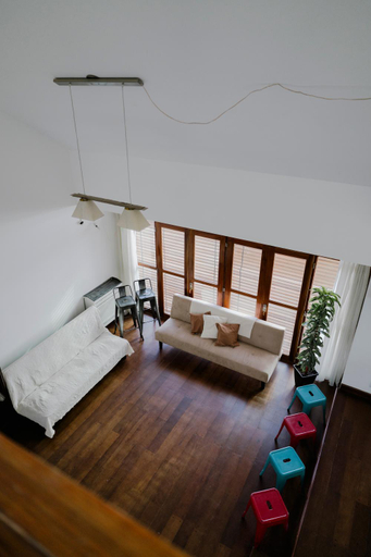 Others 5, Click Hostel Neuquen, Confluencia