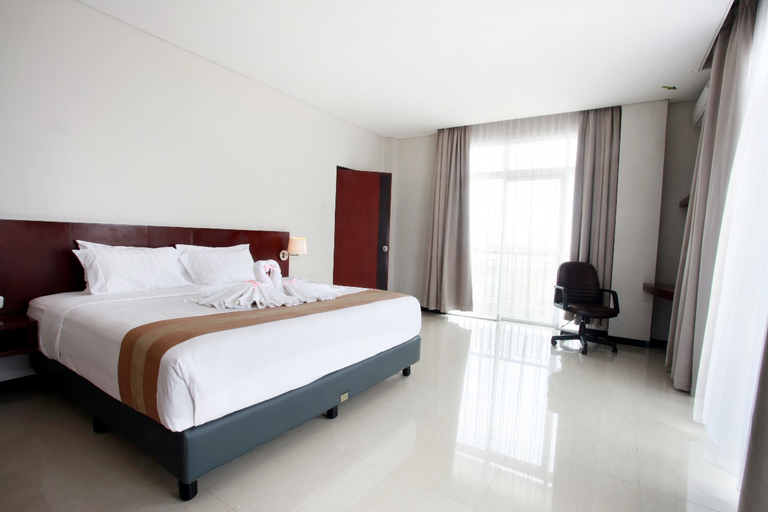 Bedroom 8