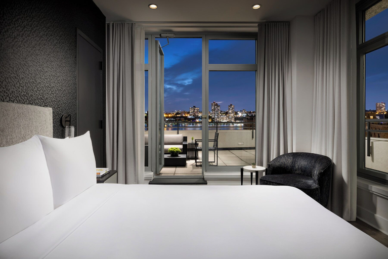 Bedroom 2, Arthouse Hotel New York City, New York
